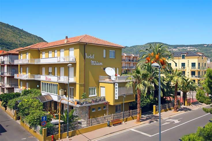 Miriam Hotel Pietra Ligure Exterior photo